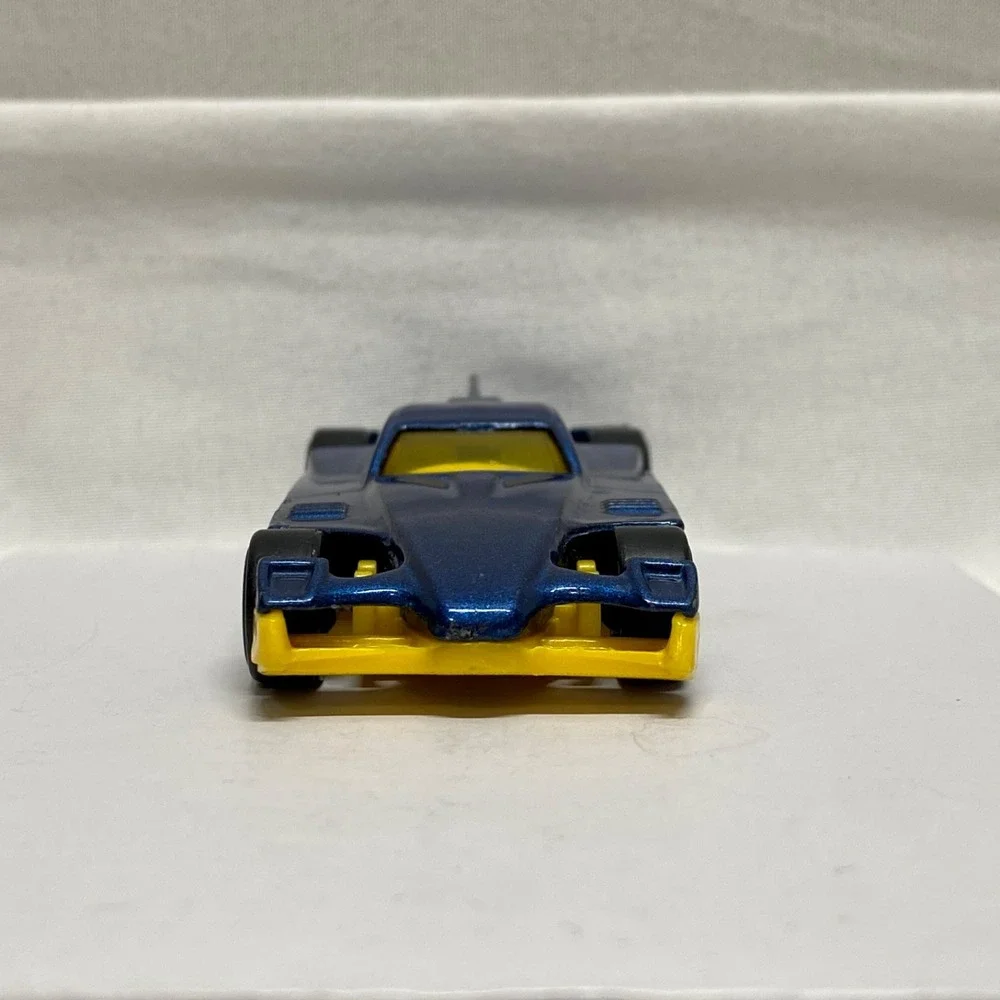 Vintage Hot Wheels Formul8r 2005 Blue #88 Die-cast 1/64 HW Collect Toy Car GUC